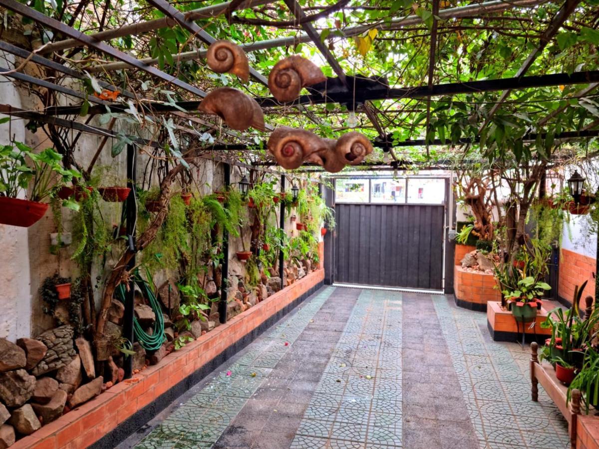 Hostal Jardin De Luque San Lorenzo Exterior photo
